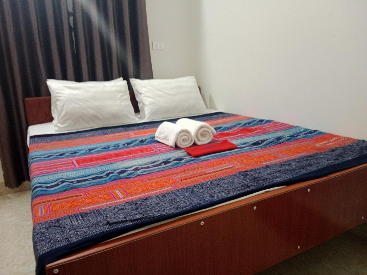 Ha Giang Yolo House And Loop Tours Hotell Eksteriør bilde